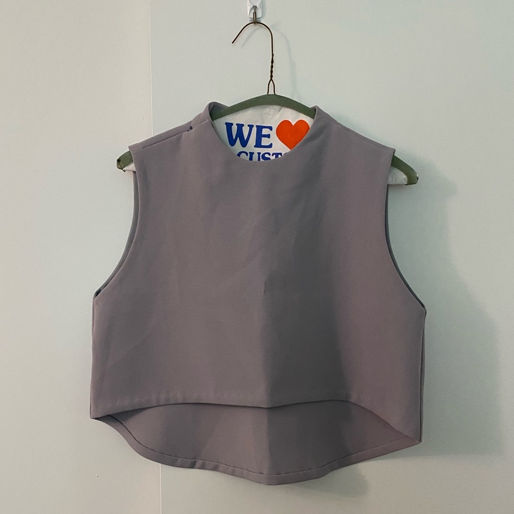 Kareem BNWOT wind chime crop top in lavender